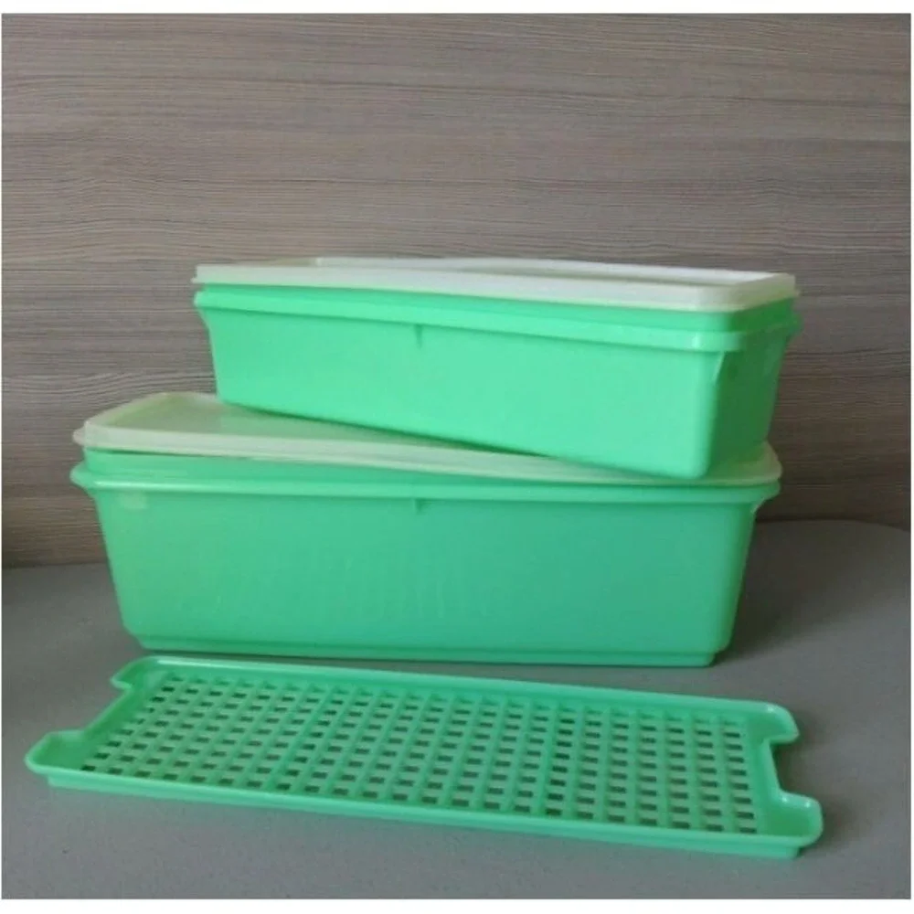 TUPPERWARE Bread Celery Vegetable Keeper Container Jadeite Green 782 892 Vintage